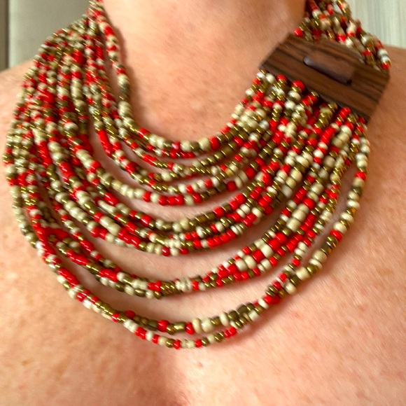MULTI STRAND BEADED
NECKLACE MADE IN INDONESIA WITH WOOD CLASP - Picture 1 of 9